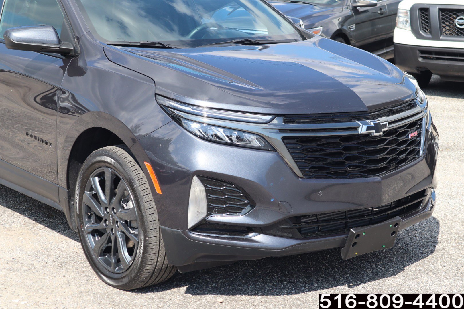 Used 2022 Chevrolet Equinox RS image 2