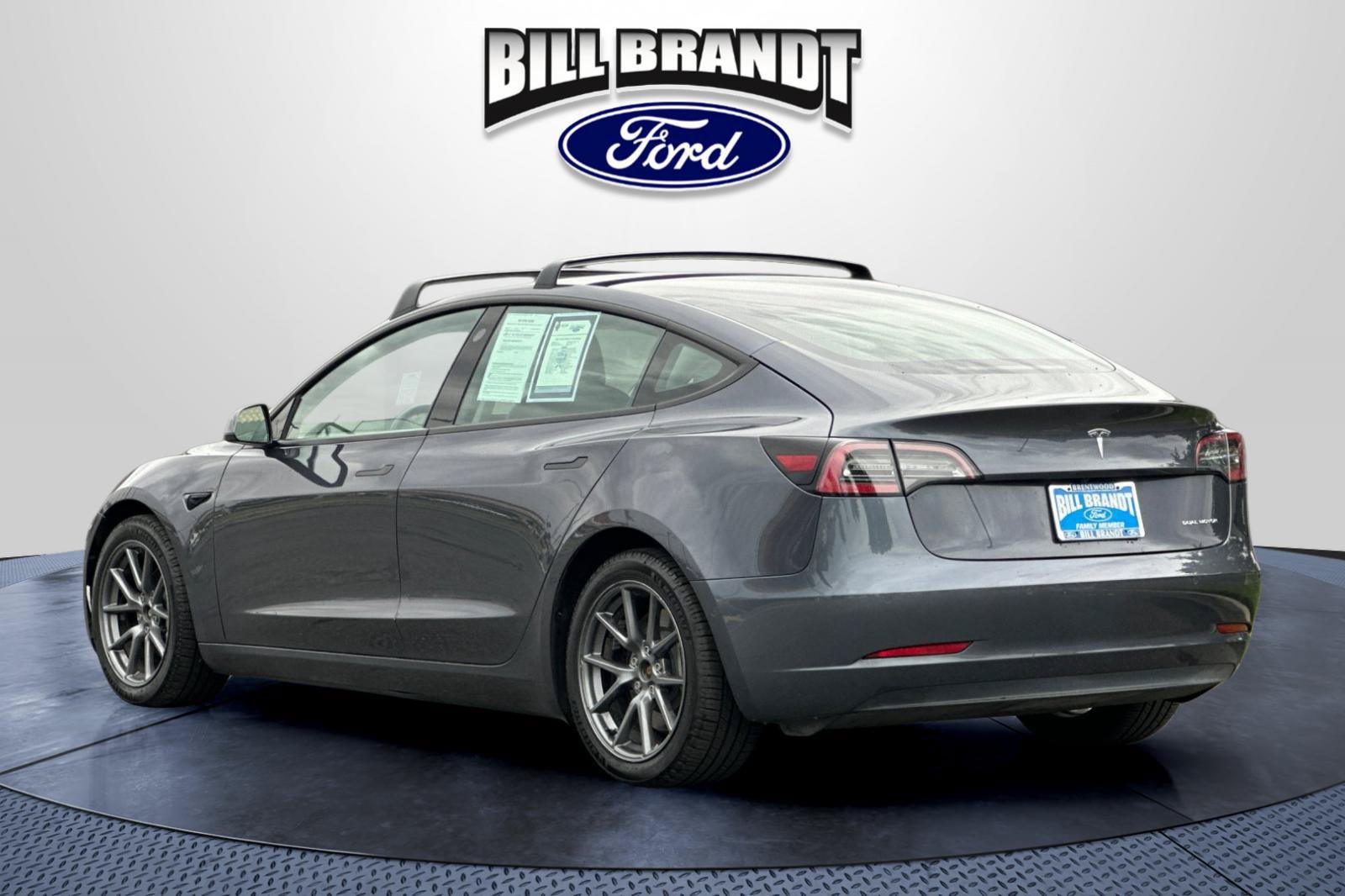 Used 2022 Tesla Model 3 Long Range AWD/4WD image 5