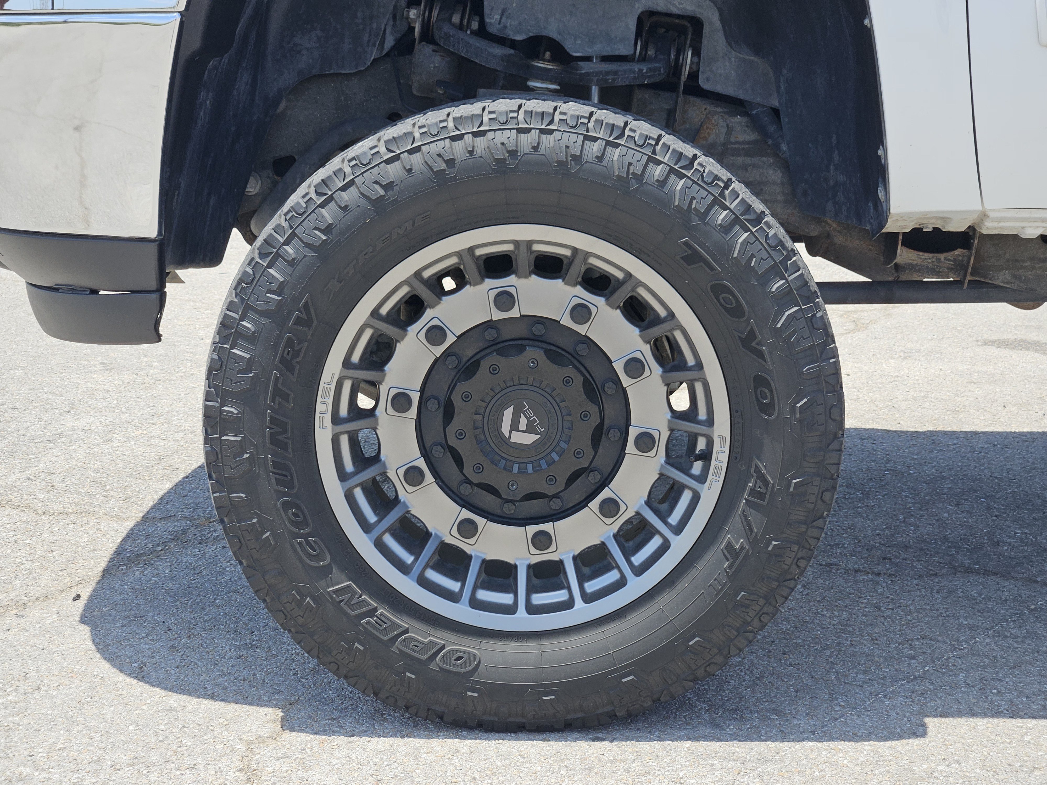 Used 2014 Chevrolet Silverado 2500 LTZ w/ LTZ Plus Package AWD/4WD image 10