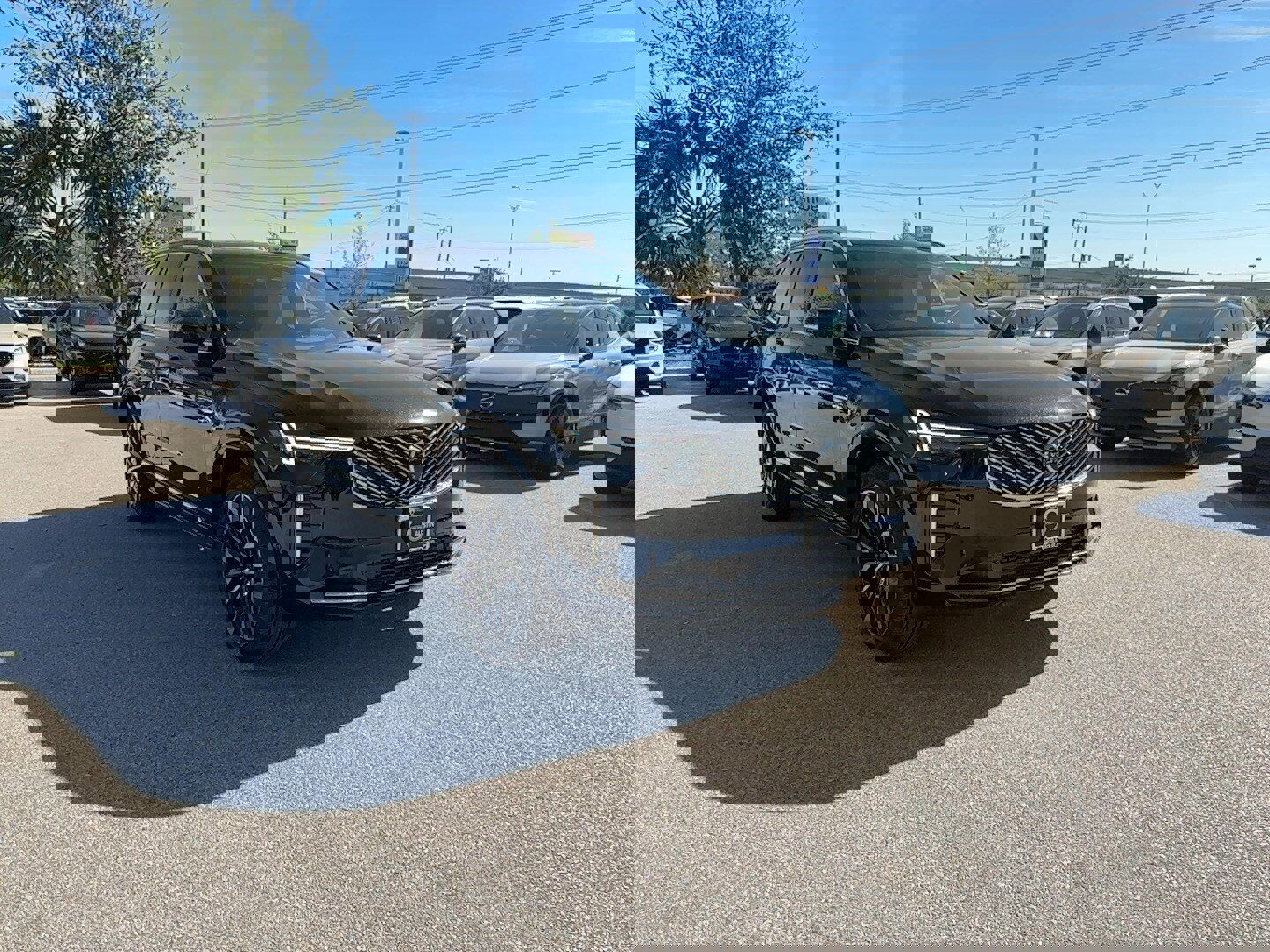 New 2026 Volvo XC90 T8 Plus w/ Protection Package Premier image 7