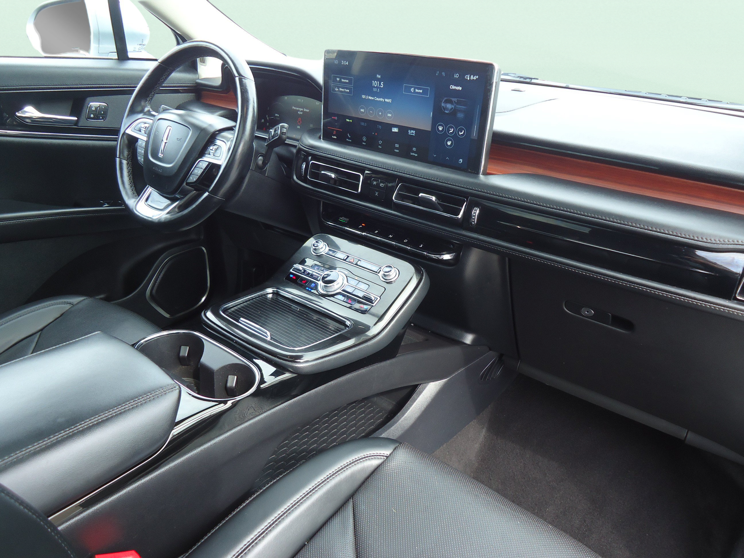 Certified 2023 Lincoln Nautilus Reserve AWD/4WD image 26