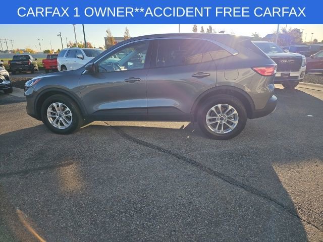 Used 2022 Ford Escape SE image 11