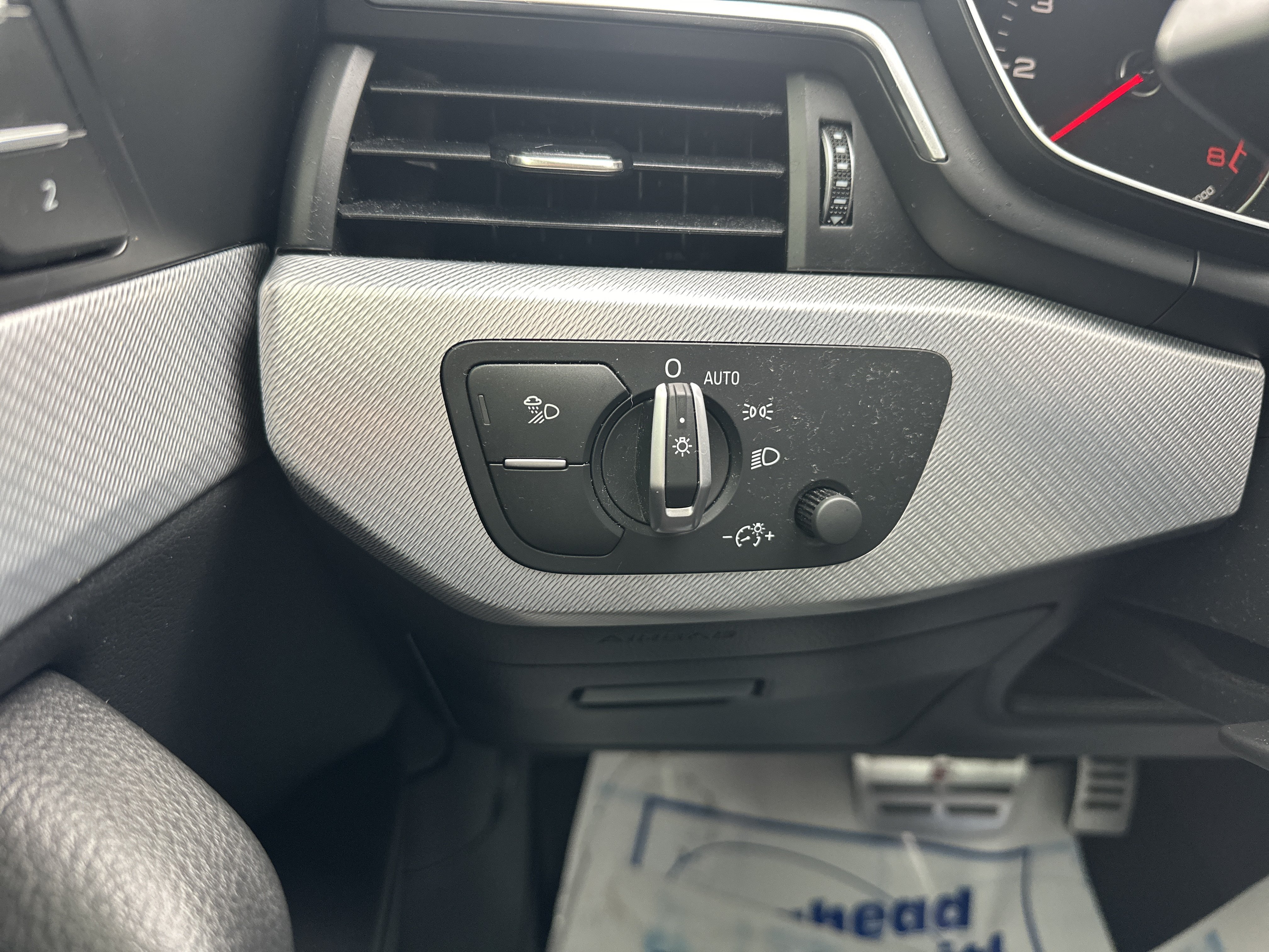Used 2019 Audi A4 2.0T Premium w/ Convenience Package AWD/4WD image 14