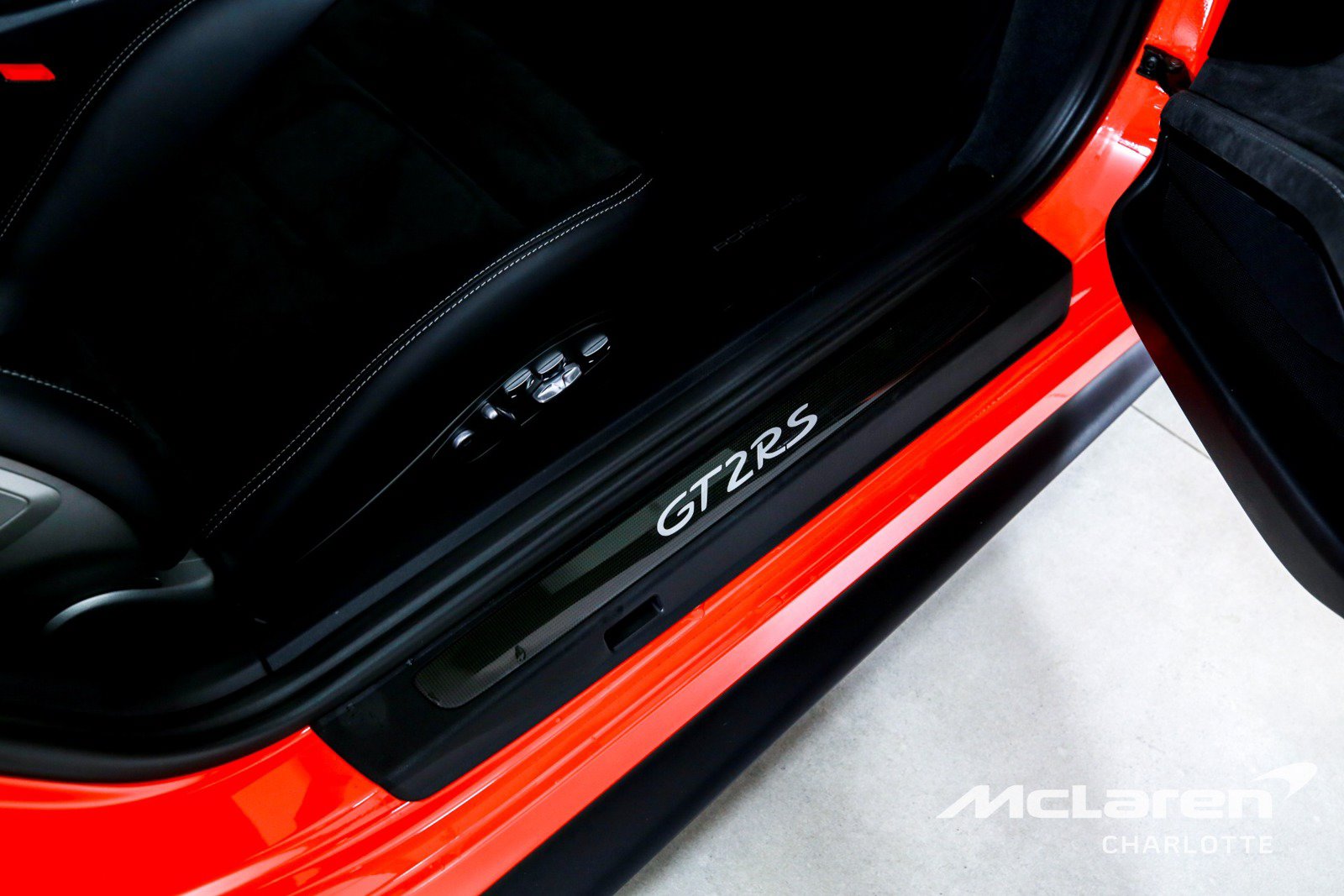 Used 2018 Porsche 911 GT2 RS RWD image 21