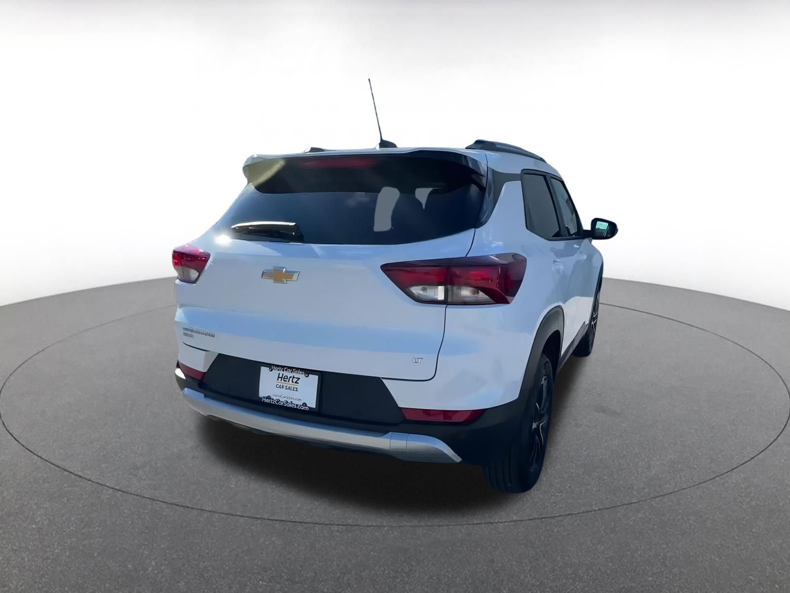 Used 2025 Chevrolet TrailBlazer LT w/ Driver Confidence Package image 14