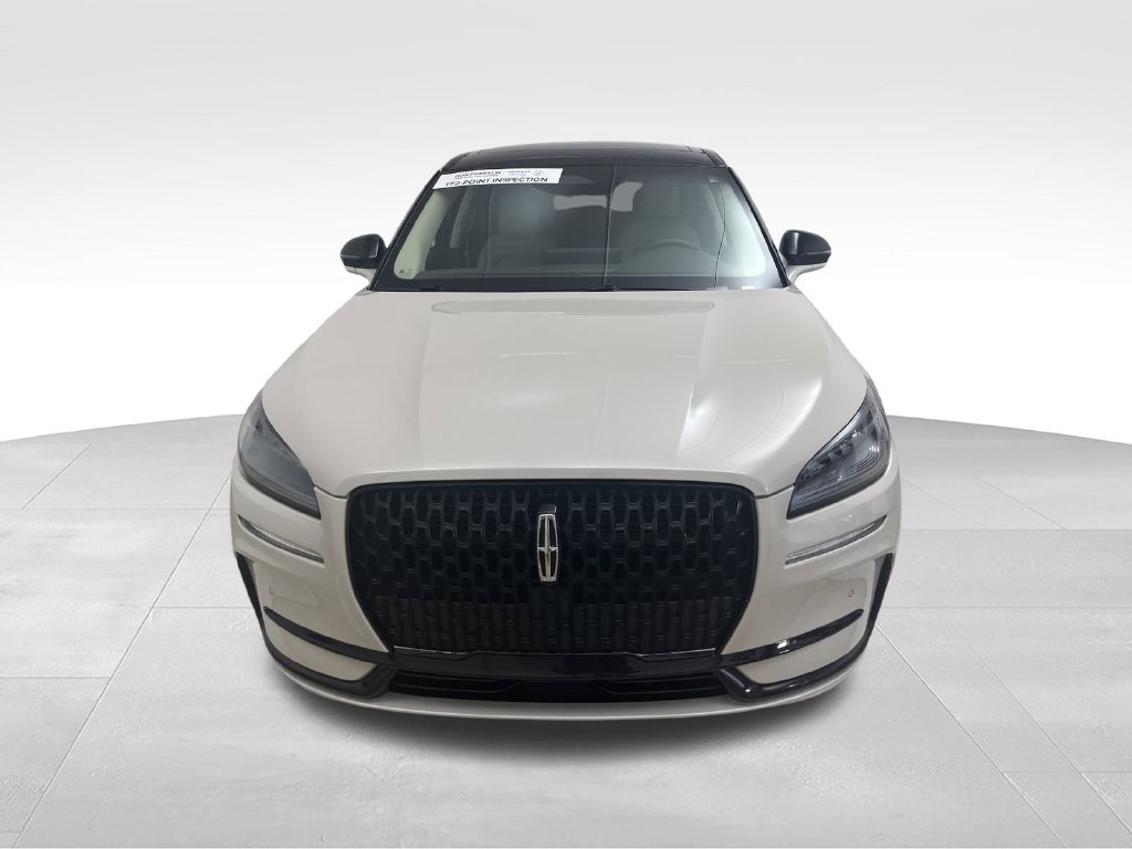 Used 2024 Lincoln Corsair AWD w/ Equipment Group 101A image 8