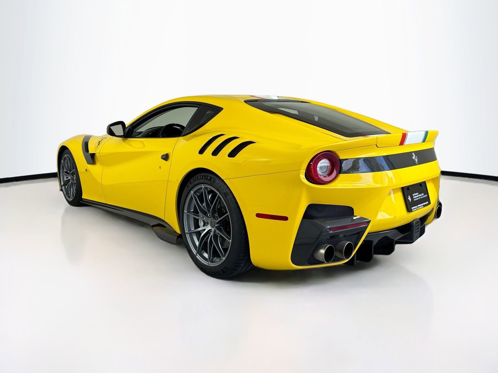 Certified 2017 Ferrari F12tdf RWD image 5