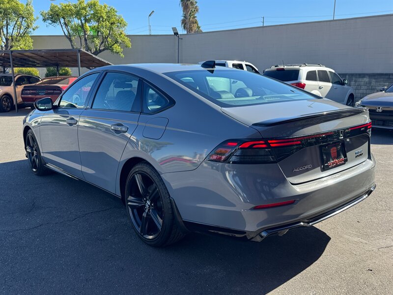 Used 2025 Honda Accord Sport-L image 12