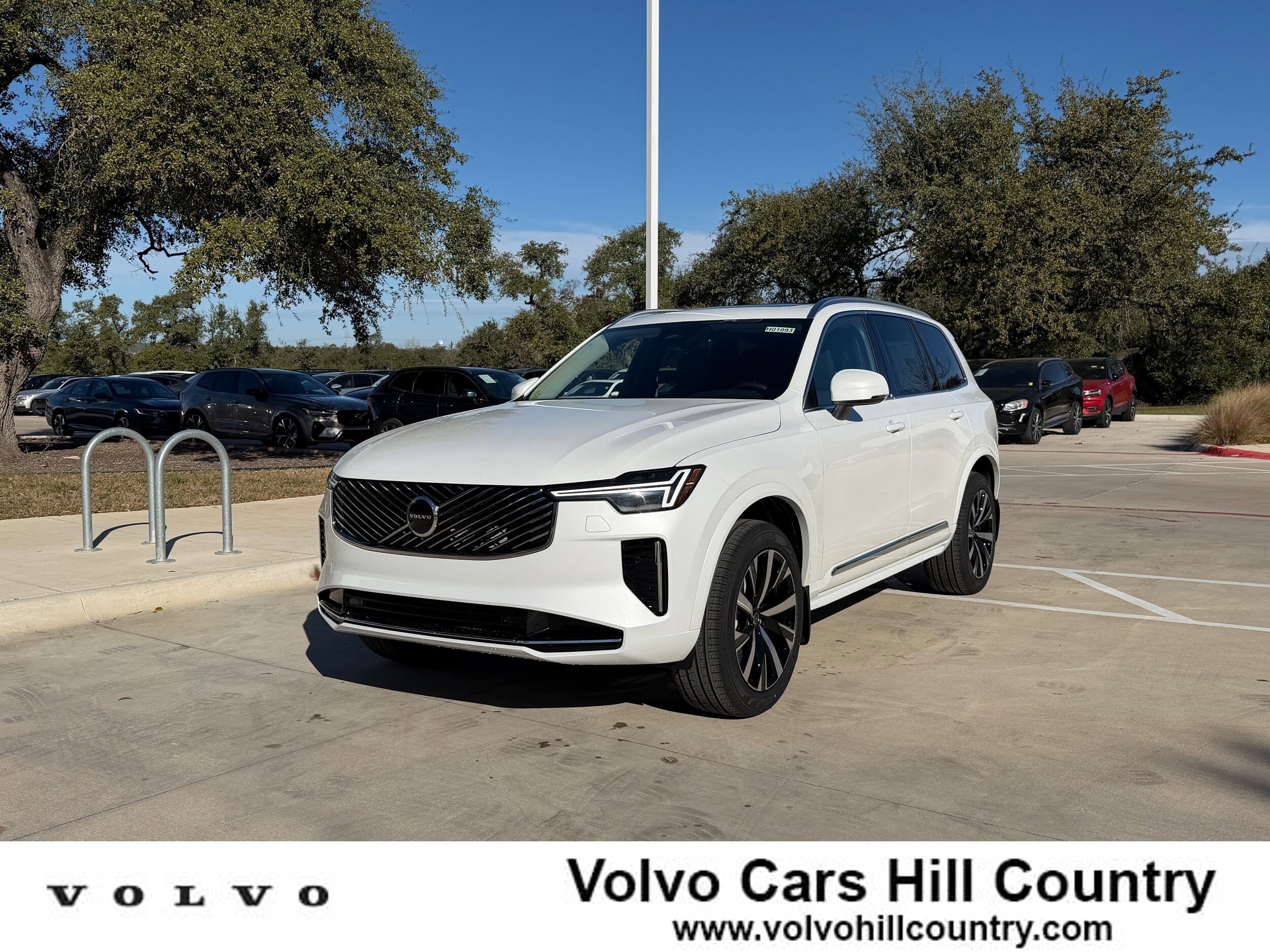 Used 2026 Volvo XC90 B5 Core w/ Protection Package Premier AWD/4WD image 1