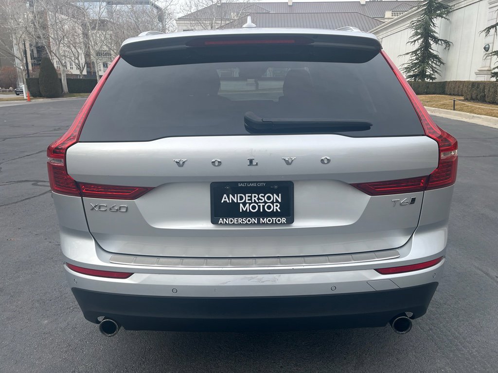 Used 2020 Volvo XC60 T6 Momentum image 8