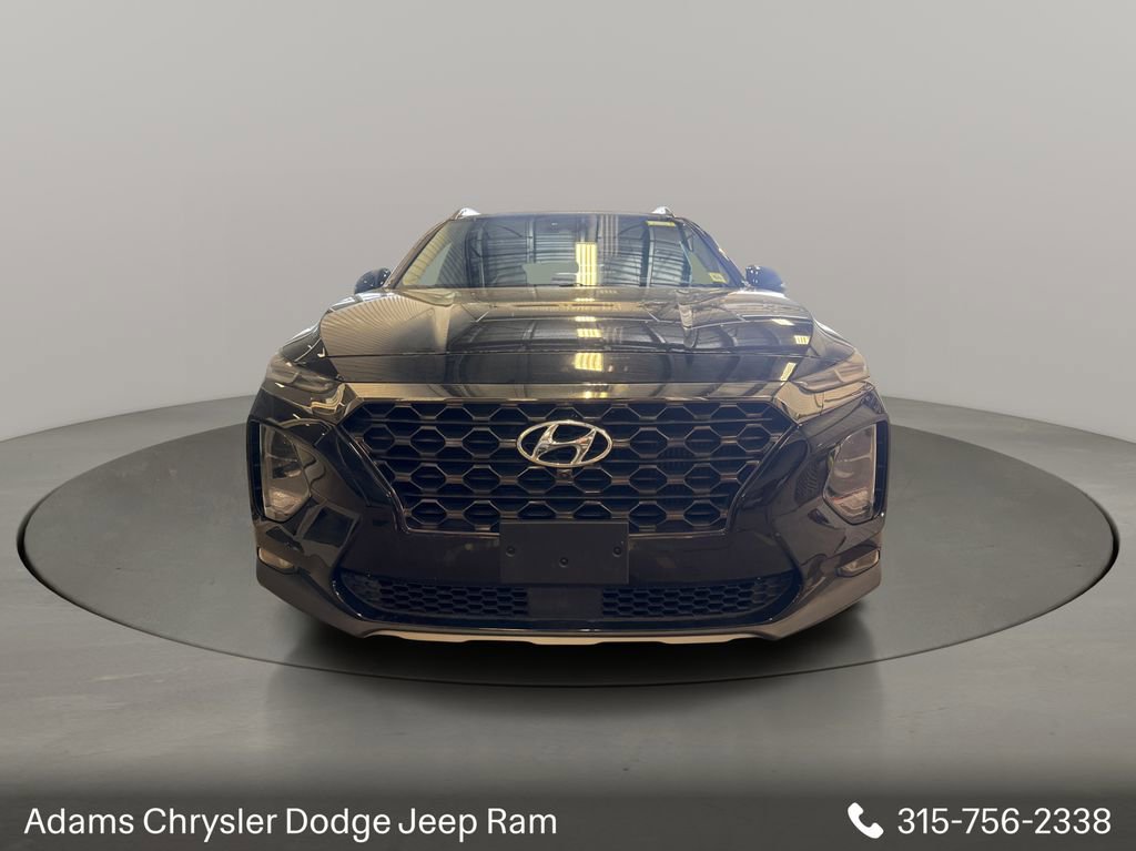 Used 2019 Hyundai Santa Fe AWD image 2