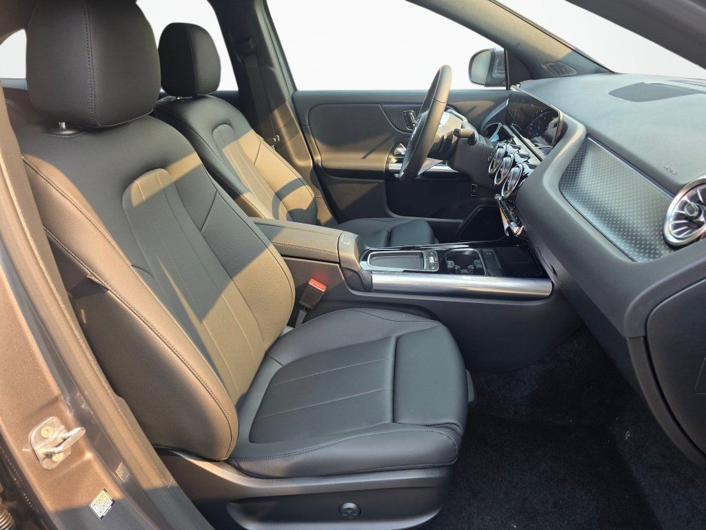 New 2026 Mercedes-Benz GLA 250 4MATIC image 25
