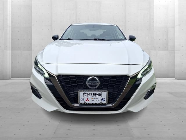 Used 2019 Nissan Altima 2.5 SR FWD image 2