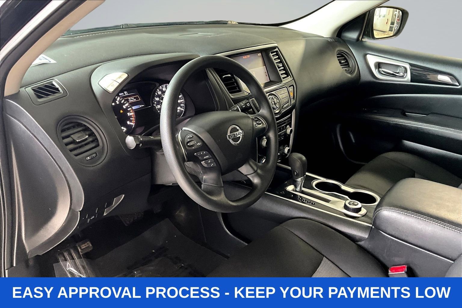 Used 2019 Nissan Pathfinder S AWD/4WD image 21