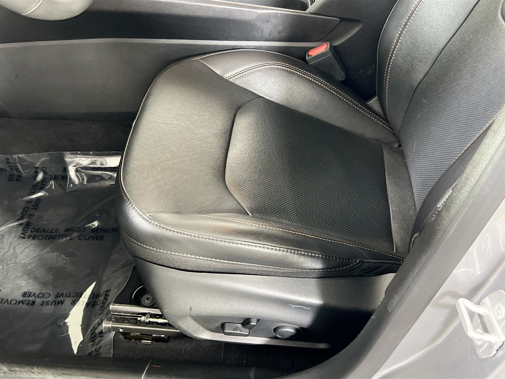 Used 2023 Jeep Compass Limited AWD/4WD image 18