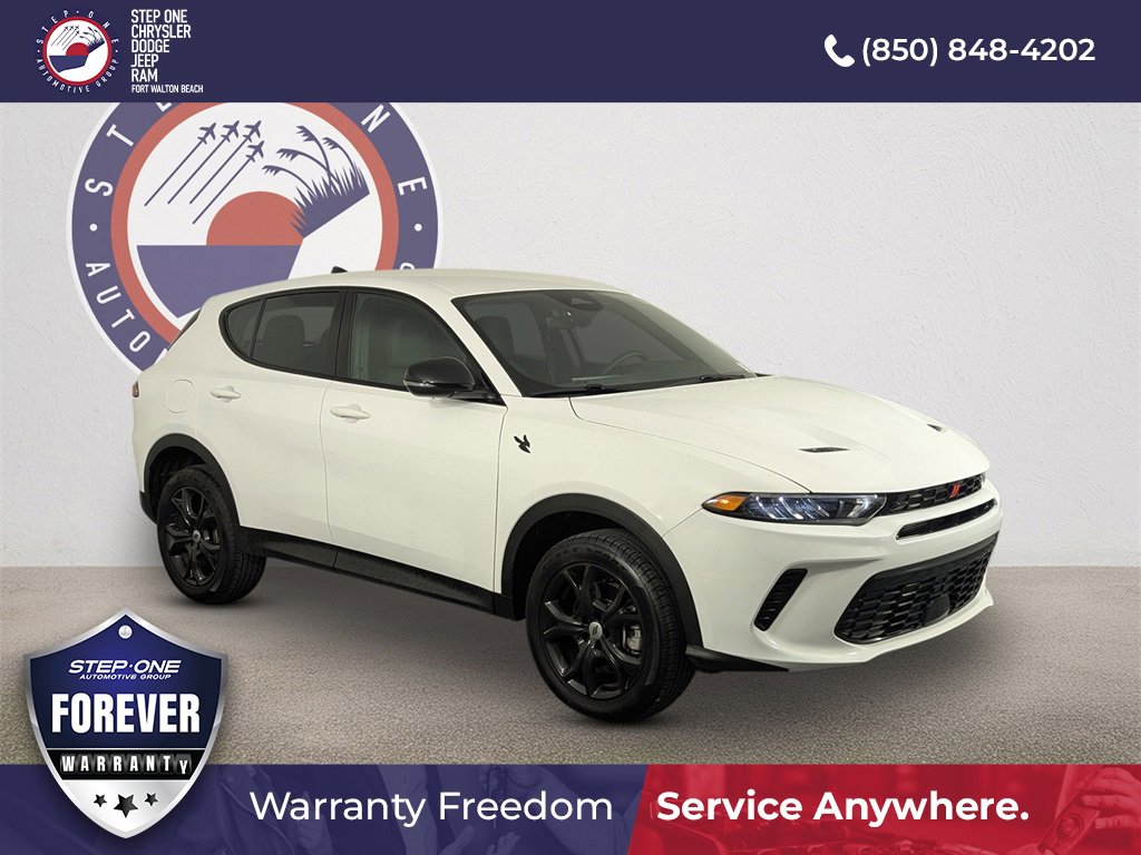 Used 2024 Dodge Hornet GT w/ GT Blacktop Package image 1