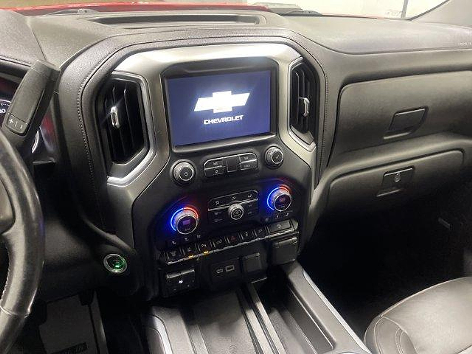 Used 2021 Chevrolet Silverado 2500 LTZ w/ LTZ Premium Package AWD/4WD image 21