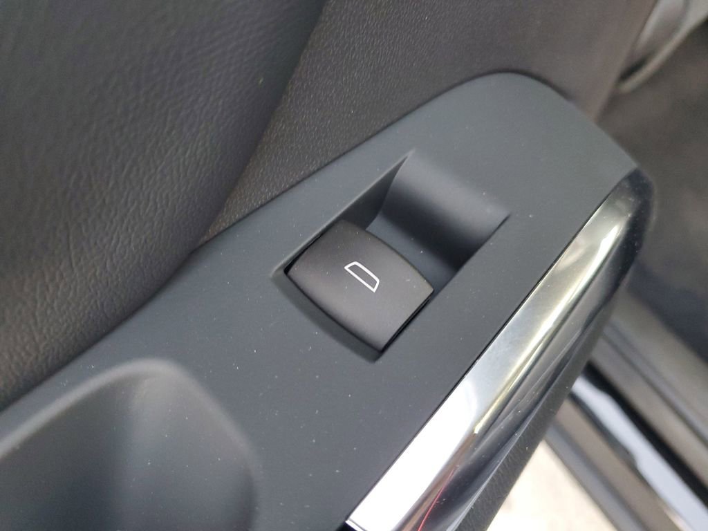 New 2026 Chevrolet Traverse Z71 w/ Enhanced Driving Package image 11