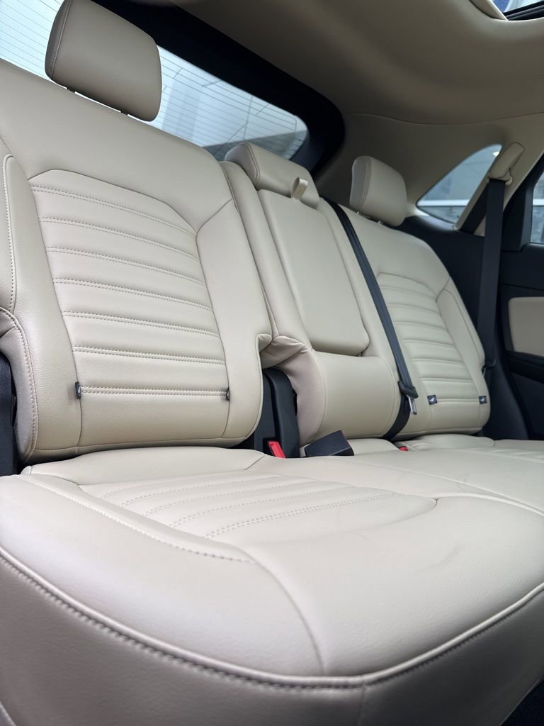 Used 2024 Ford Edge SEL w/ Convenience Package image 26