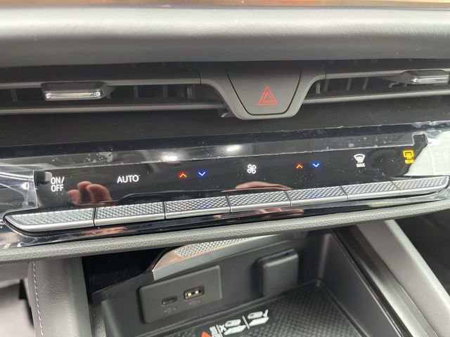 New 2026 Buick Envision Avenir AWD/4WD image 19