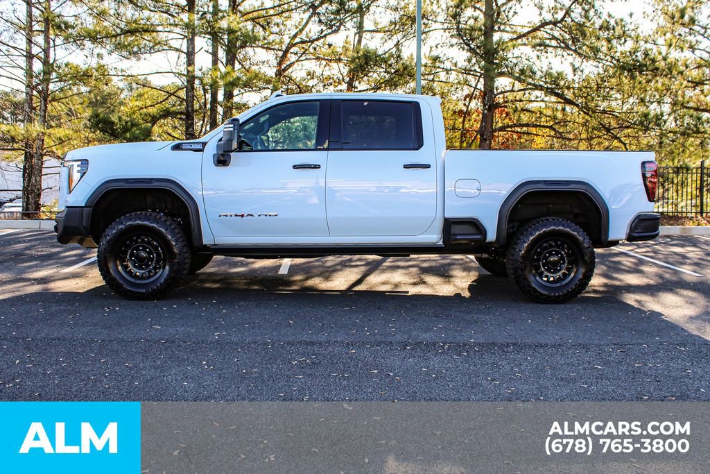 Used 2024 GMC Sierra 2500 AT4X w/ AT4X AEV Edition image 7