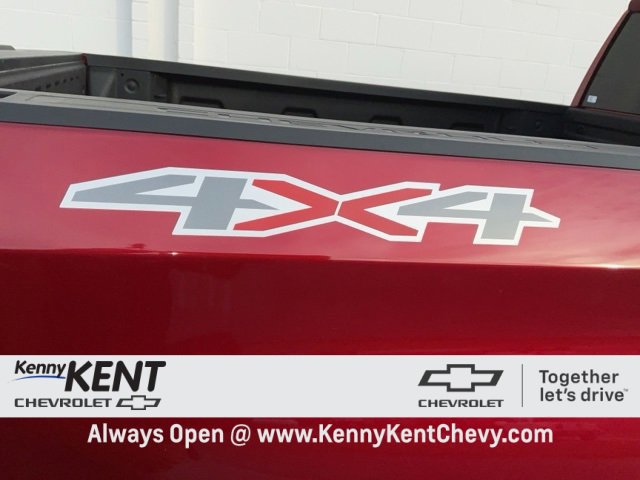 Certified 2024 Chevrolet Silverado 1500 LT w/ Convenience Package II image 12