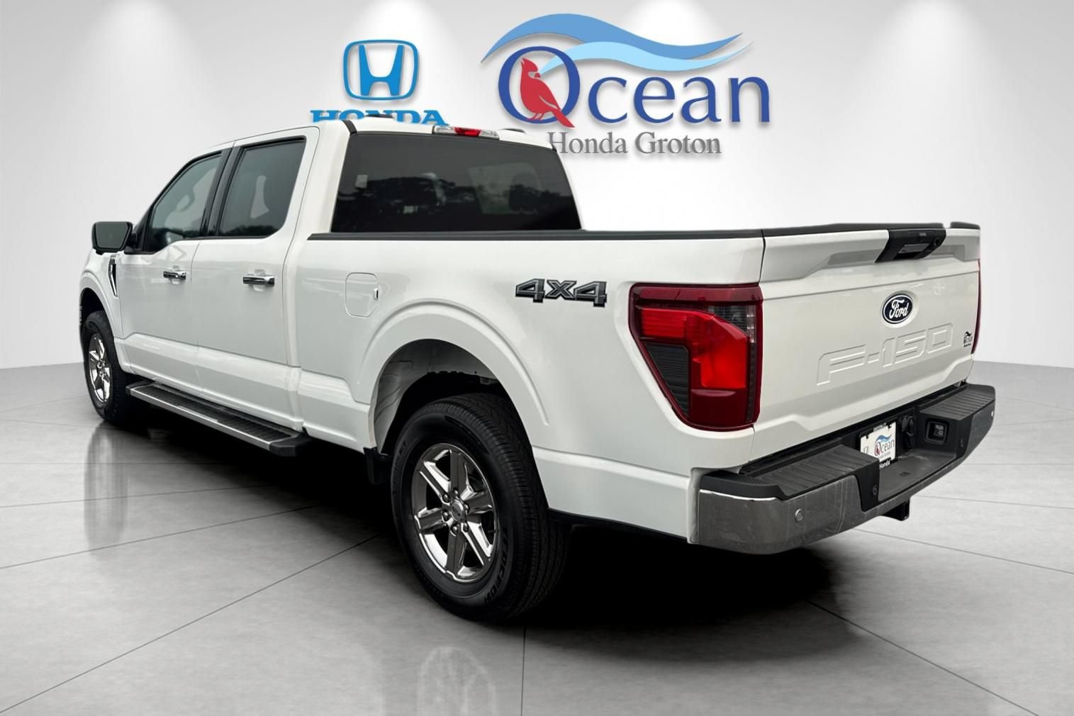 Used 2024 Ford F150 XLT w/ Tow/Haul Package AWD/4WD image 5