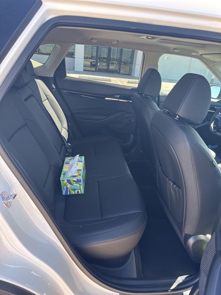 Used 2026 Kia Seltos SX w/ SX Sunroof Package image 9