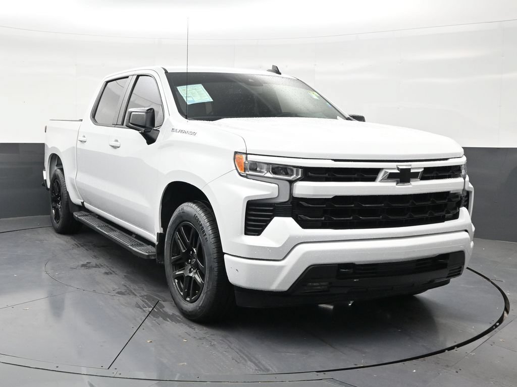 Used 2024 Chevrolet Silverado 1500 RST RWD image 7