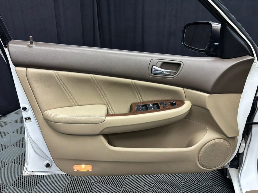 Used 2007 Honda Accord EX-L image 22