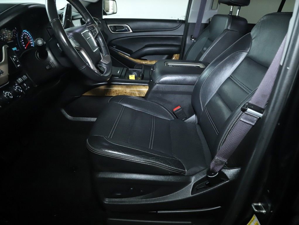 Used 2017 GMC Yukon XL Denali w/ Open Road Package image 22