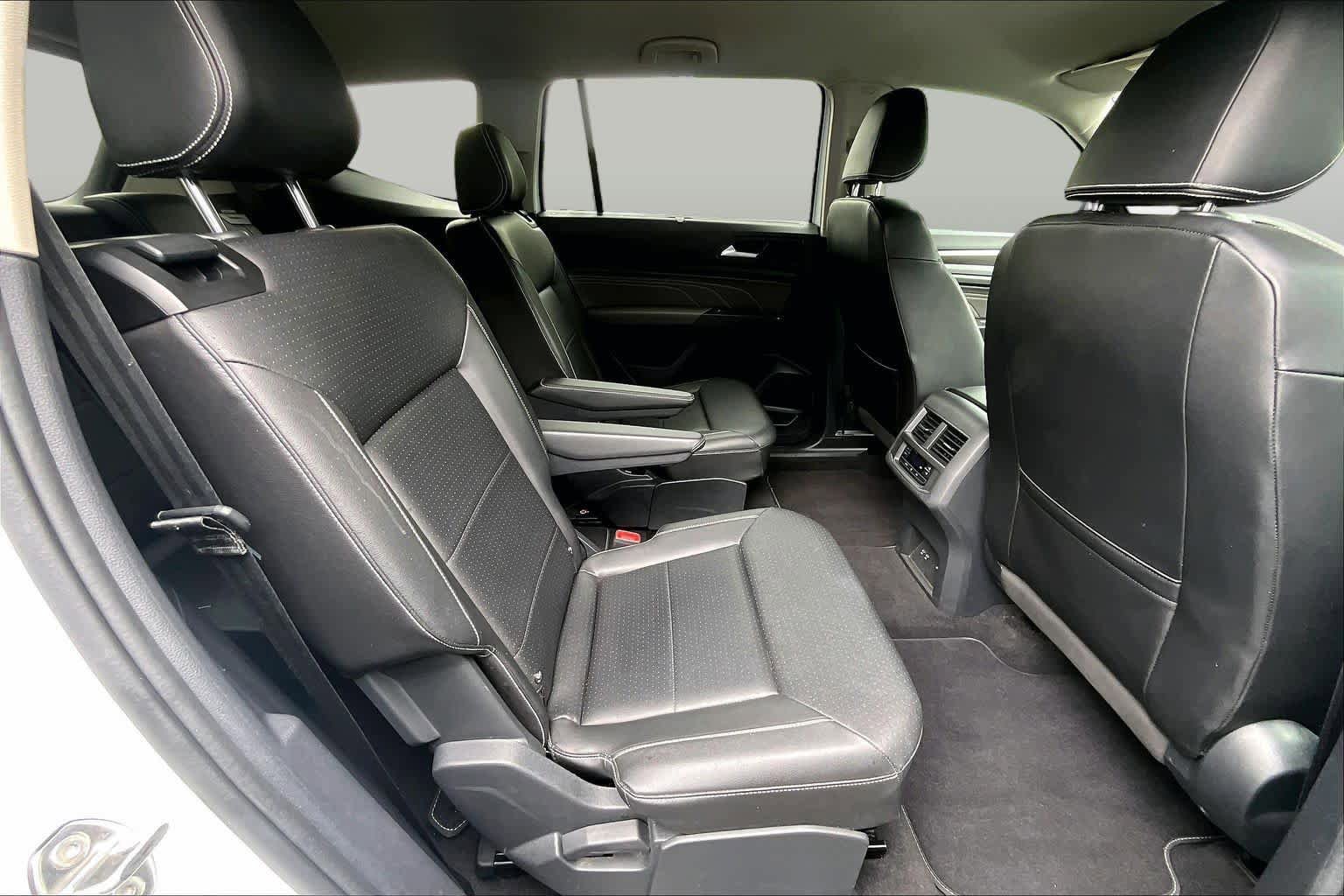 Used 2023 Volkswagen Atlas SE FWD image 20