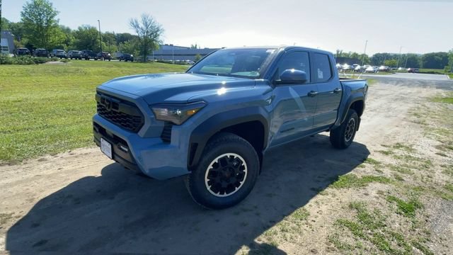 New 2026 Toyota Tacoma TRD Off-Road AWD/4WD image 4