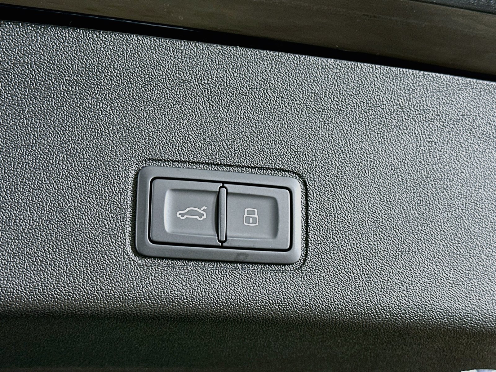 New 2026 Audi Q3 quattro 2.0T AWD/4WD image 42