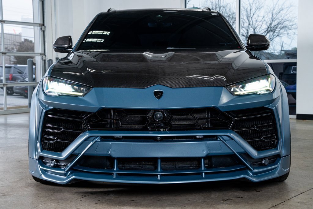 Used 2020 Lamborghini Urus image 3