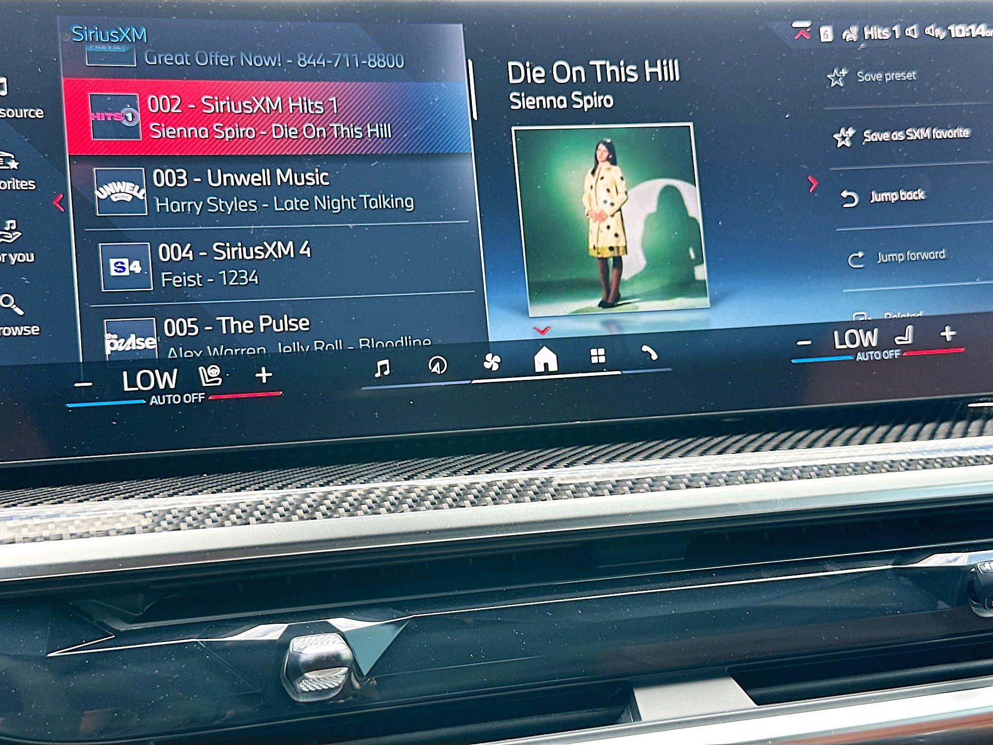 New 2026 BMW X6 M60i w/ Executive Package image 12