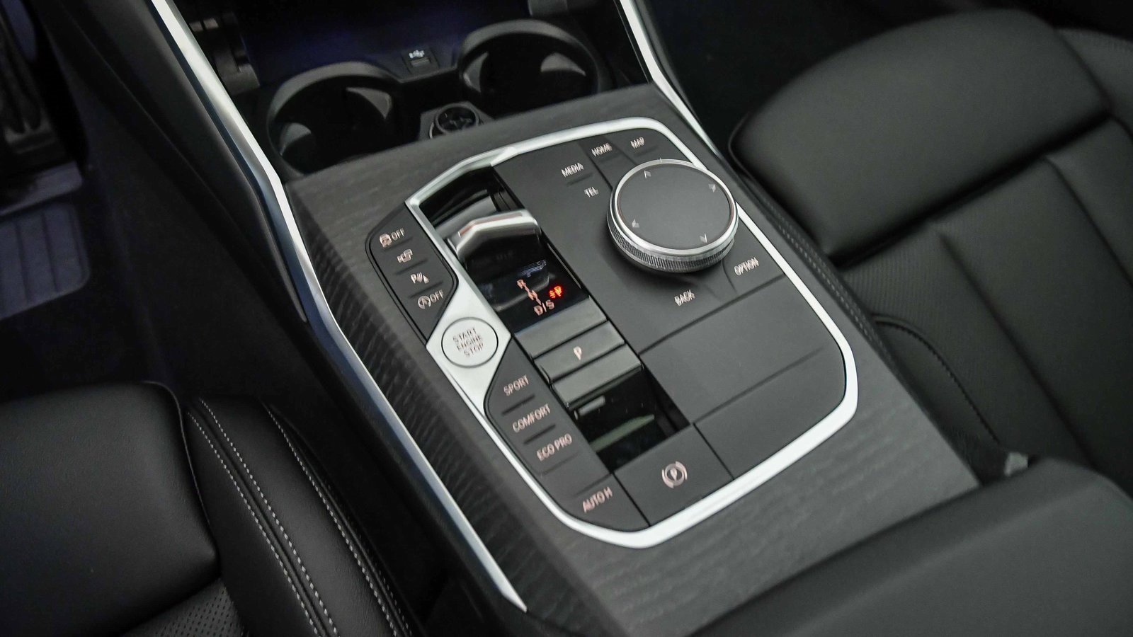 New 2026 BMW 330i Sedan w/ M Sport Package image 26