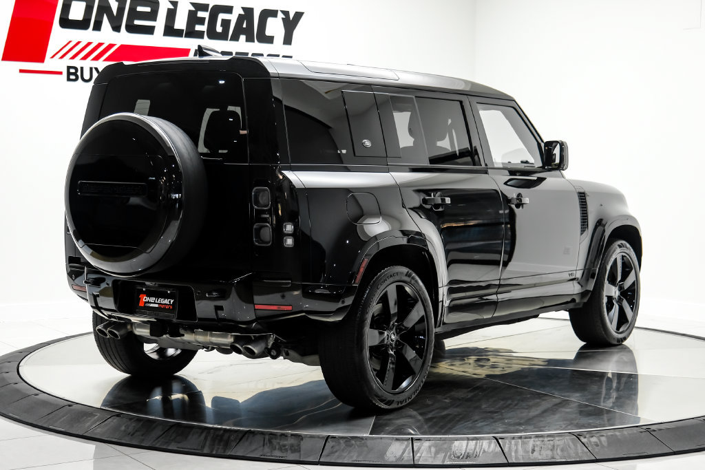 Used 2024 Land Rover Defender 110 V8 AWD/4WD image 10