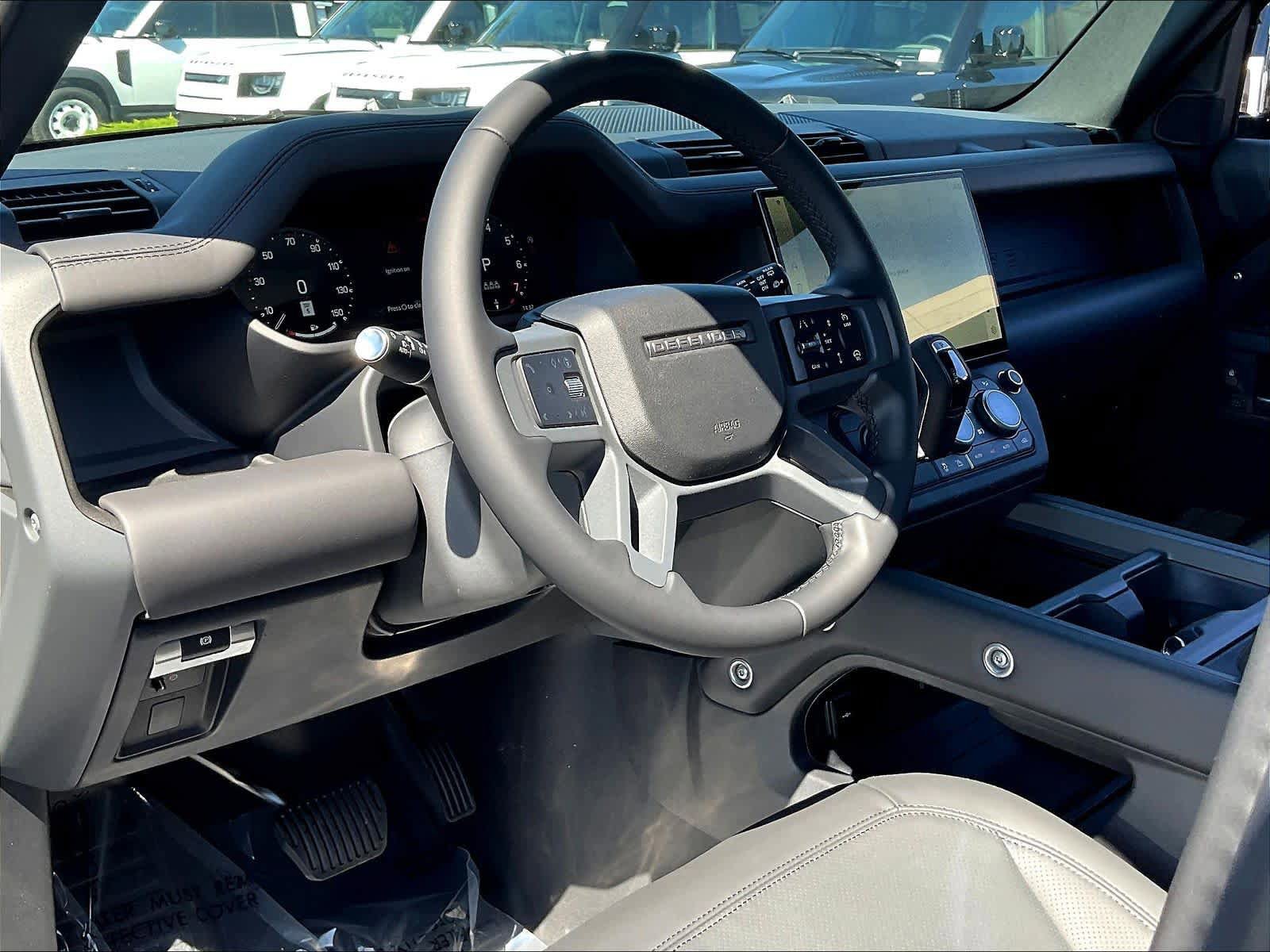 New 2026 Land Rover Defender 110 X-Dynamic SE AWD/4WD image 8