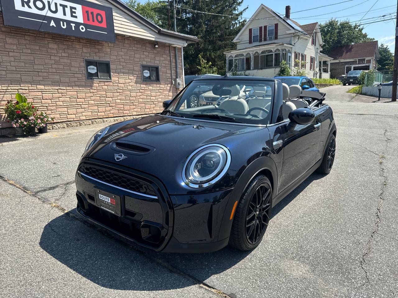 Used 2022 MINI Cooper S FWD image 2