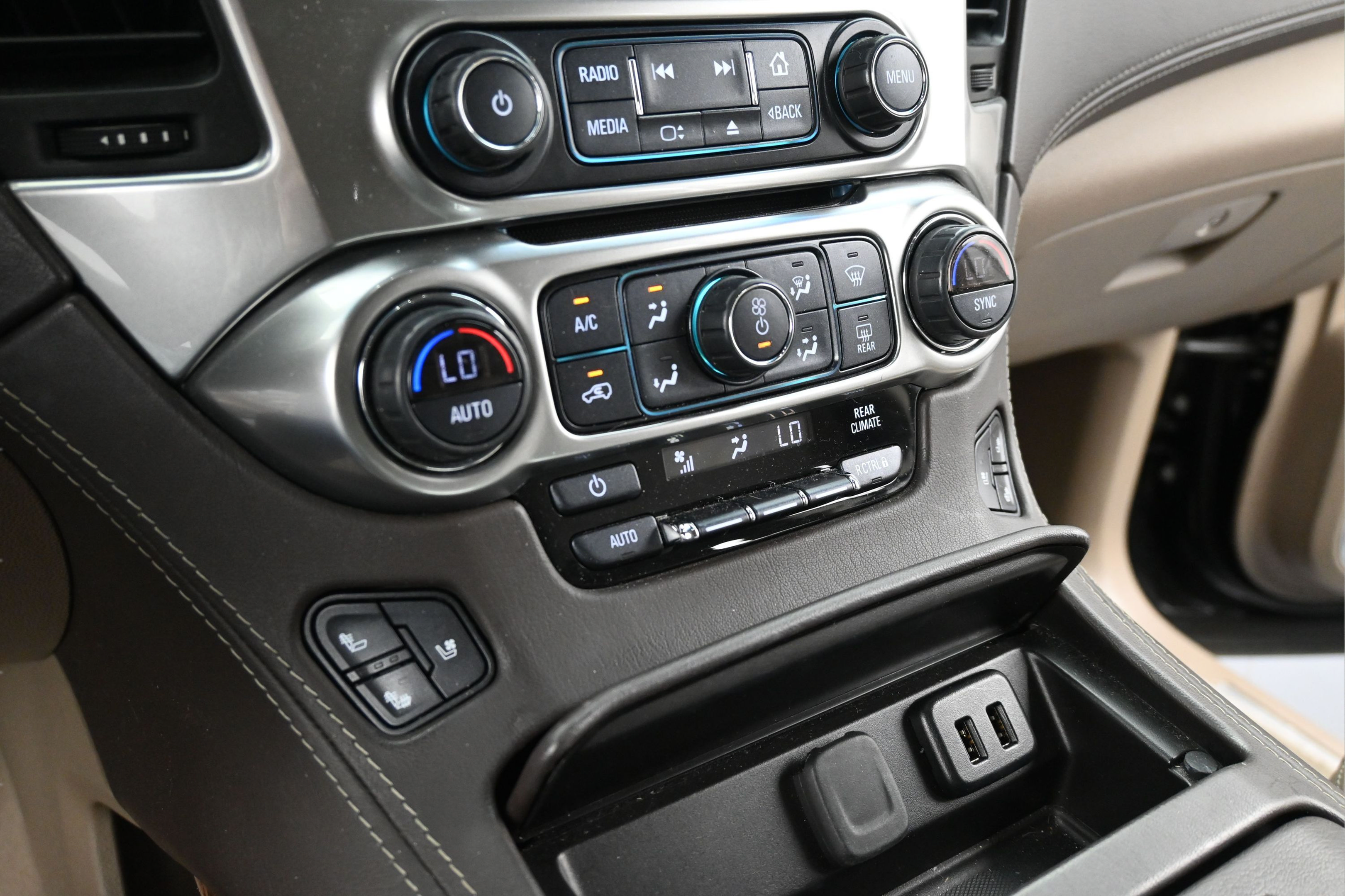 Used 2020 Chevrolet Tahoe Premier RWD image 19