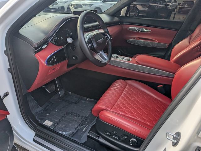 Used 2022 Genesis GV70 3.5T Sport w/ Sport Advanced Package image 11