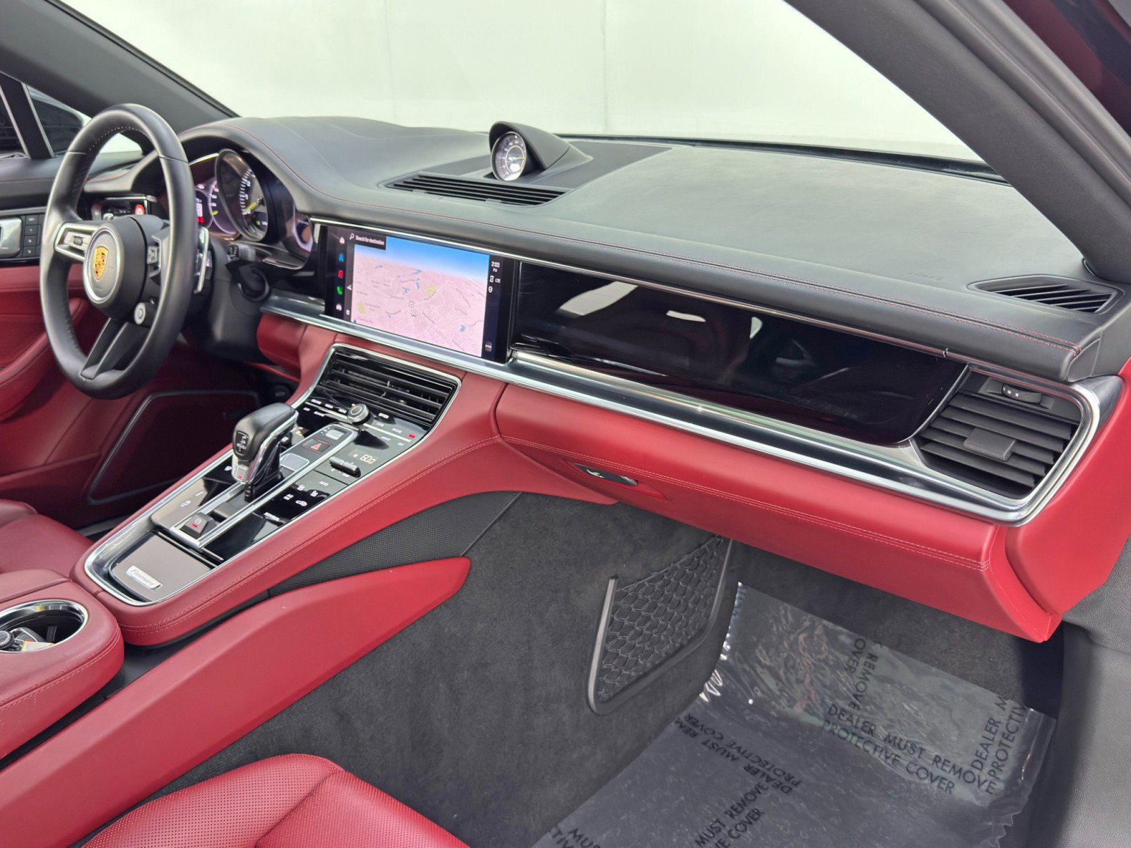 Used 2022 Porsche Panamera 4 w/ Premium Package AWD/4WD image 15