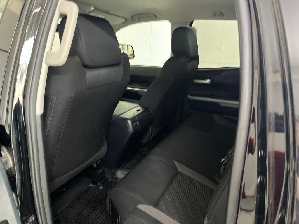 Used 2017 Toyota Tundra SR5 AWD/4WD image 24