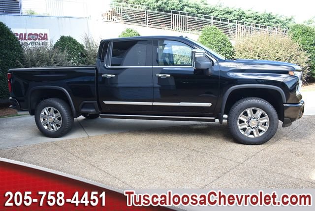 New 2026 Chevrolet Silverado 2500 High Country w/ High Country Premium Package AWD/4WD image 11