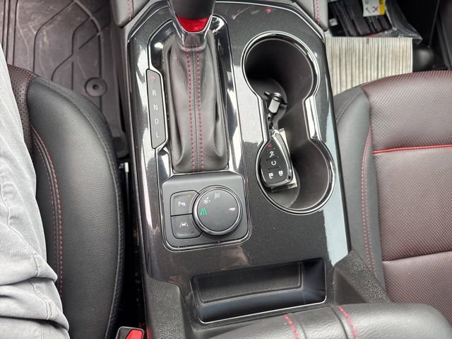 Used 2025 Chevrolet Blazer RS w/ Driver Confidence II Package FWD image 16
