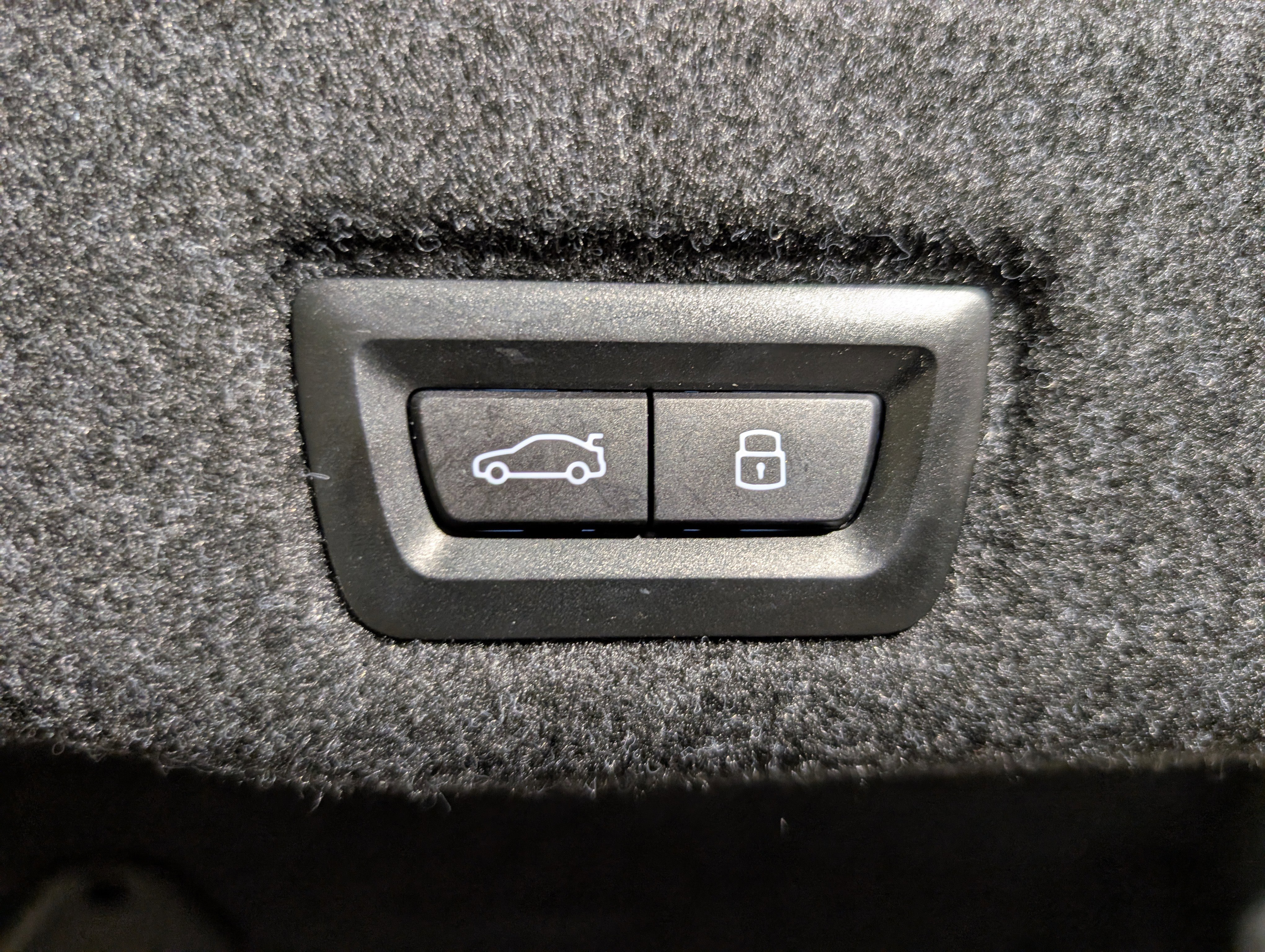 Used 2024 BMW i5 M60 w/ Premium Package image 26