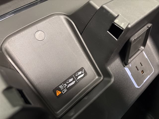 New 2026 Chevrolet Silverado 2500 ZR2 AWD/4WD image 38