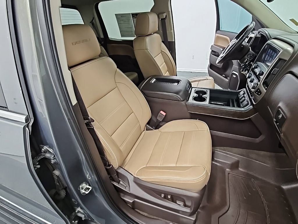 Used 2018 GMC Sierra 1500 Denali w/ Denali Ultimate Package image 38