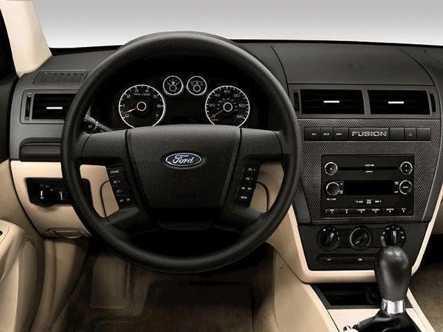 Used 2009 Ford Fusion SEL FWD image 4